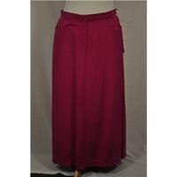 Long silk skirt by Jaeger - Size: 18 - Pink - Long skirt