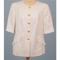Louis Feraud size 18 white short sleeved cotton jacket