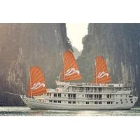 Luxury 3-Day Halong Bay Cruise Tour with Transfer from Hanoi