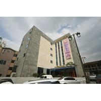 Lumia Hotel Myeongdong