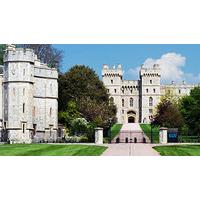 Luxury Coach Tour to Windsor Castle and Fish and Chips in London for Two