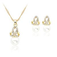 Lucky Doll Alloy / Imitation Pearl / Rhinestone / Rose Gold Plated Jewelry Set Necklace/Earrings Wedding / Party / Daily