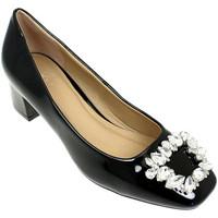 lunar ladies saunders patent court womens court shoes in black