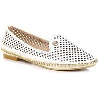 Lu Boo Bia?e A?urowe Lordsy Z ?a?cuszkiem B1219 women\'s Loafers / Casual Shoes in white