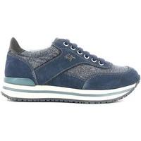 Lumberjack SW04805 005 N72 Sneakers Women Blue women\'s Shoes (Trainers) in blue