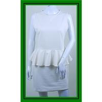 lustre size 14 cream ivory knee length dress