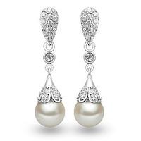 Lureme Korean Fashion Crystal 925 Sterling Silver Shell Pearl Roundness Earrings