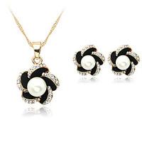 Lucky Doll Alloy / Imitation Pearl / Rhinestone / Silver Plated Jewelry Set Necklace/Earrings Wedding / Party / Daily