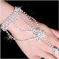Lucky Doll Alloy / Rhinestone / Silver Plated Bracelet Wrap Bracelets / Ring Bracelets Party / Daily 1pc