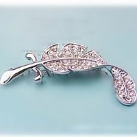 Lucky Doll Diamonade Zirconia Flower Leaf Long Brooch