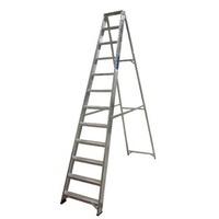 lyte trade 12 tread swingback step ladder ess12