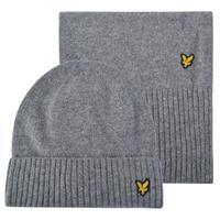 Lyle and Scott And Beanie Gift Set