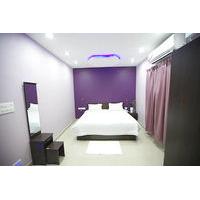 Max Classic Serviced Apartment