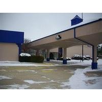 Macomb Inn