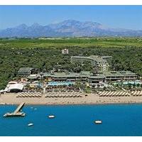 Maritim Pine Beach Resort