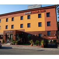 Max Inn Hotel