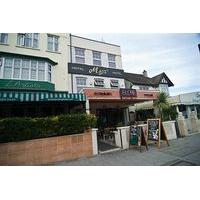 Macy\'s Guesthouse