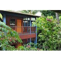 Magnums Airlie Beach