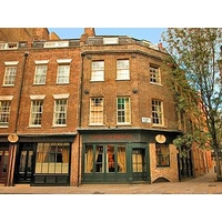 Machi\'s Guest House