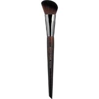 make up for ever precision blush brush 150