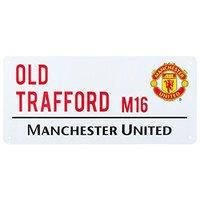 manchester united street sign