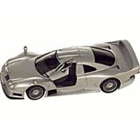 Maisto Mercedes-Benz CLK-GTR Street Version Special Edition (31949)