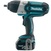 Makita Makita DTW450RMJ 18V Impact Wrench 2 x 4.0Ah Batteries