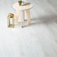 Macquarie White Oak Effect Laminate Flooring Sample