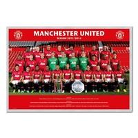 Manchester United Team Photo 13/14 Poster Silver Framed - 96.5 x 66 cms (Approx 38 x 26 inches)