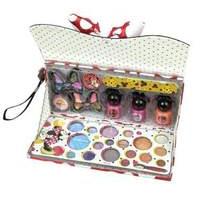 markwins minnie mouse a fashionista cosmetic clutch make up set 951571 ...