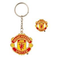 Manchester United Crest Badge and Keyring Set