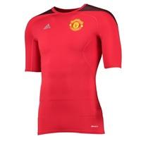 manchester united techfit cool short sleeve base layer top red