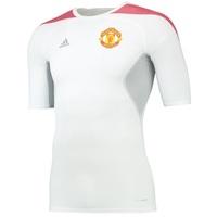 Manchester United TechFit Cool Short Sleeve Base Layer Top White