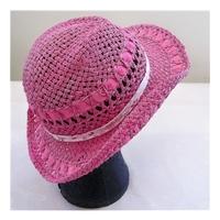 Marks and Spencer age 4-6 pink hat