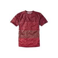 Madison Roam Short Sleeved Jersey | Black/Red - S