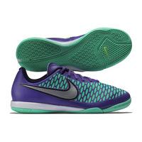 magista onda ic kids football trainers