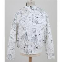 Max Blue 21, size M white patterned jacket