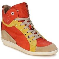 Manas - women\'s Shoes (High-top Trainers) in orange