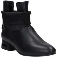 Marc Ellis 6035 Ankle Boots women\'s Low Boots in black