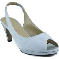 Marian low heel shoe women\'s Sandals in Silver