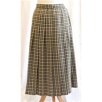 Marks & Spencer Multi 100% Wool Size 12 RETRO Skirt