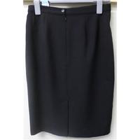 Marks & Spencer - Size: 14 - Black - Knee length skirt