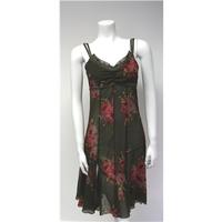 mais il est ou le soleil size s delicate green floral dress mais il es ...