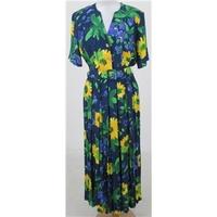 Mandy Marsh: Size 10: Navy, yellow & green dress