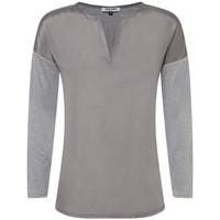 Max Moi T-Shirt LYNN women\'s Long Sleeve T-shirt in grey