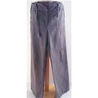 maine new england size m brown trousers