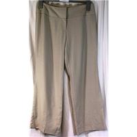 Marks and Spencer Size 12 Short canvas pants Marks and Spencer - Size: M - Cream / ivory - Trousers