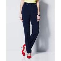 MAGISCULPT Tapered Leg Trousers Short