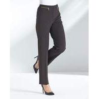 MAGISCULPT Tapered Leg Trousers Short