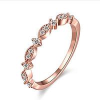 May Polly European elegance with zircon thin ladies fashion ring